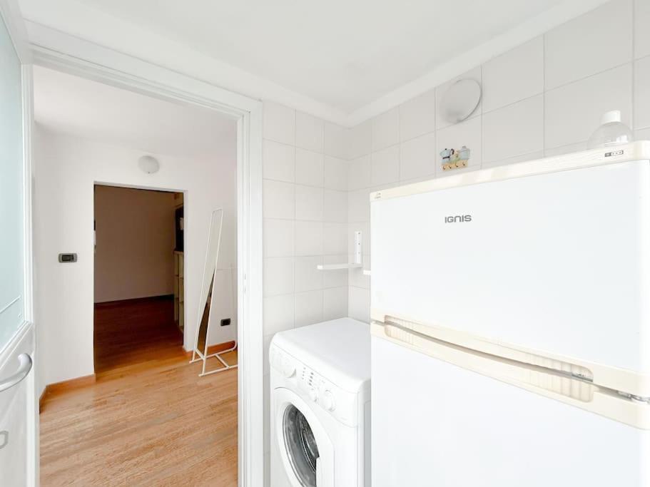 Апартаменты Elegante Mansarda 300Mt Dal Mare - Centro - Wifi Савона Экстерьер фото