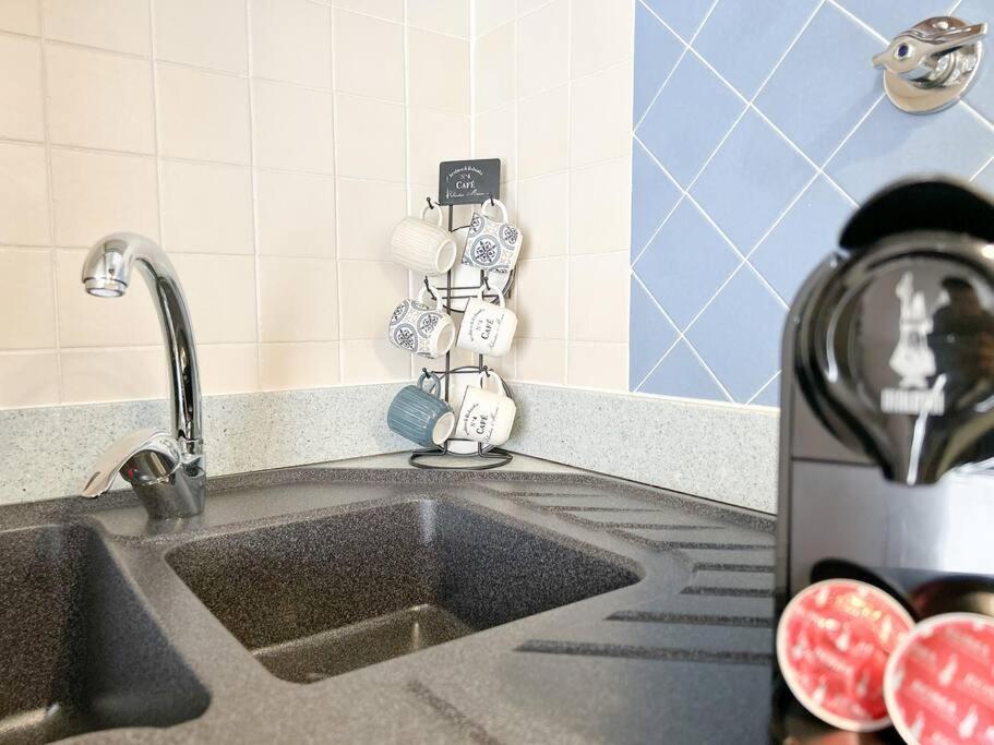Апартаменты Elegante Mansarda 300Mt Dal Mare - Centro - Wifi Савона Экстерьер фото
